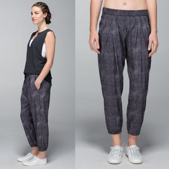 Lululemon Burlap Texture Print Rollin With My Omies Pants - Picture 1 of 6